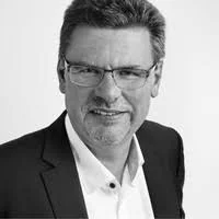 Porträt Prof. Dipl.-Ing. Volker Wachenfeld